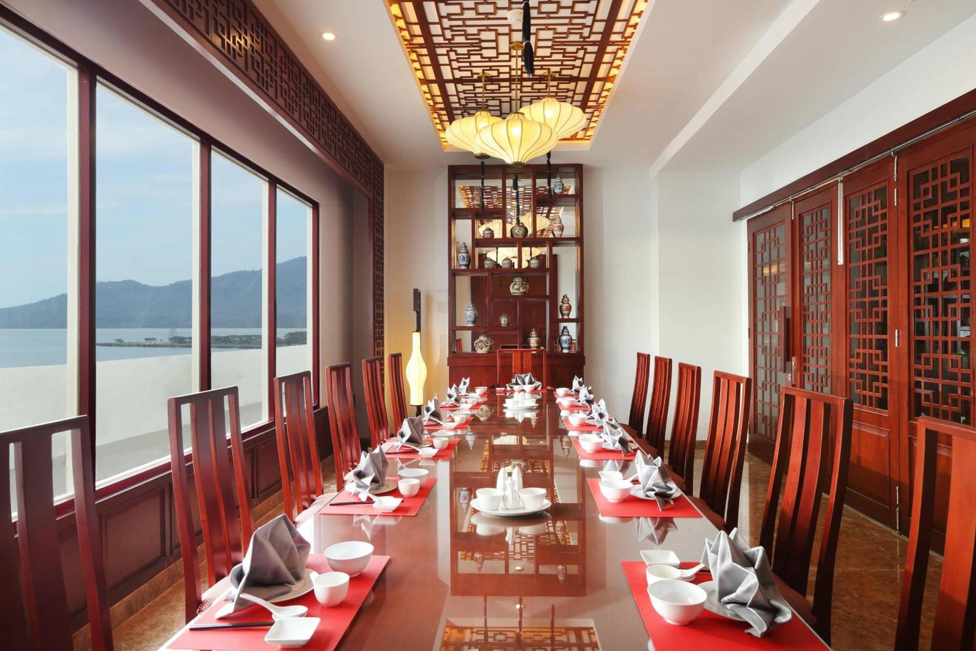 Four Points By Sheraton Manado